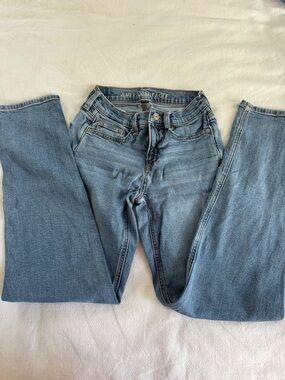 American Eagle Outfitters Light Blue Straight-Leg Jeans